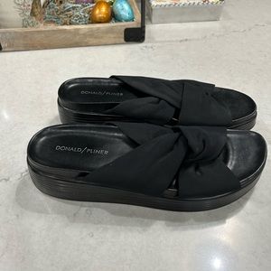 Donald Pliner sandals